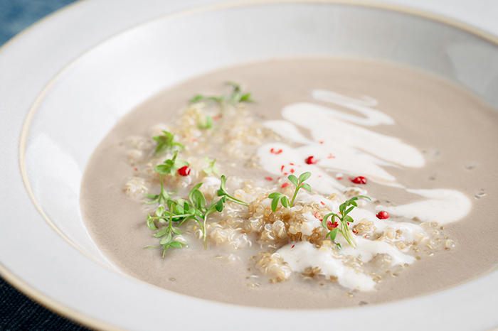 Mushroom soup with cumin yogurt and quinoa02