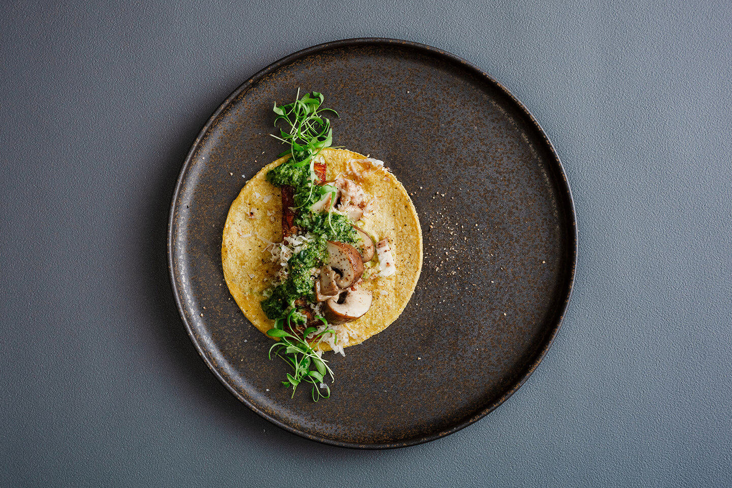 マッシュルームコンフィとハッシュブラウンのタコス01